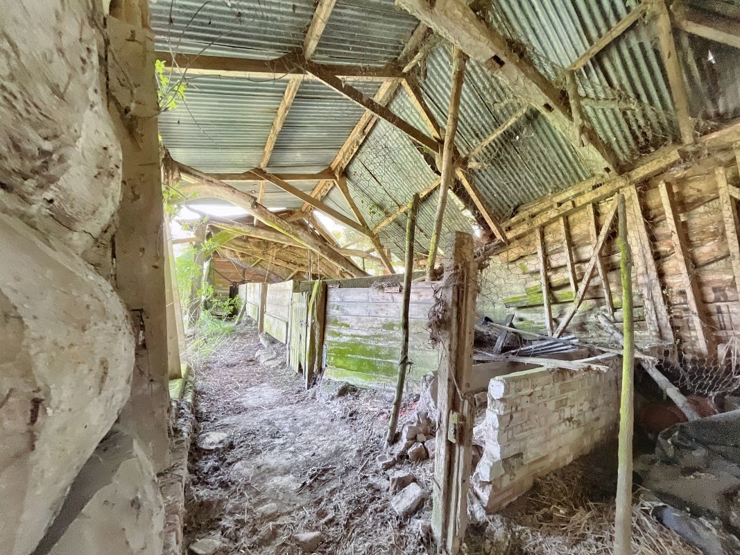 Butts Green Barn, Butts Green, Clavering, Saffron Walden, Essex, CB11 4RT lot image - 15