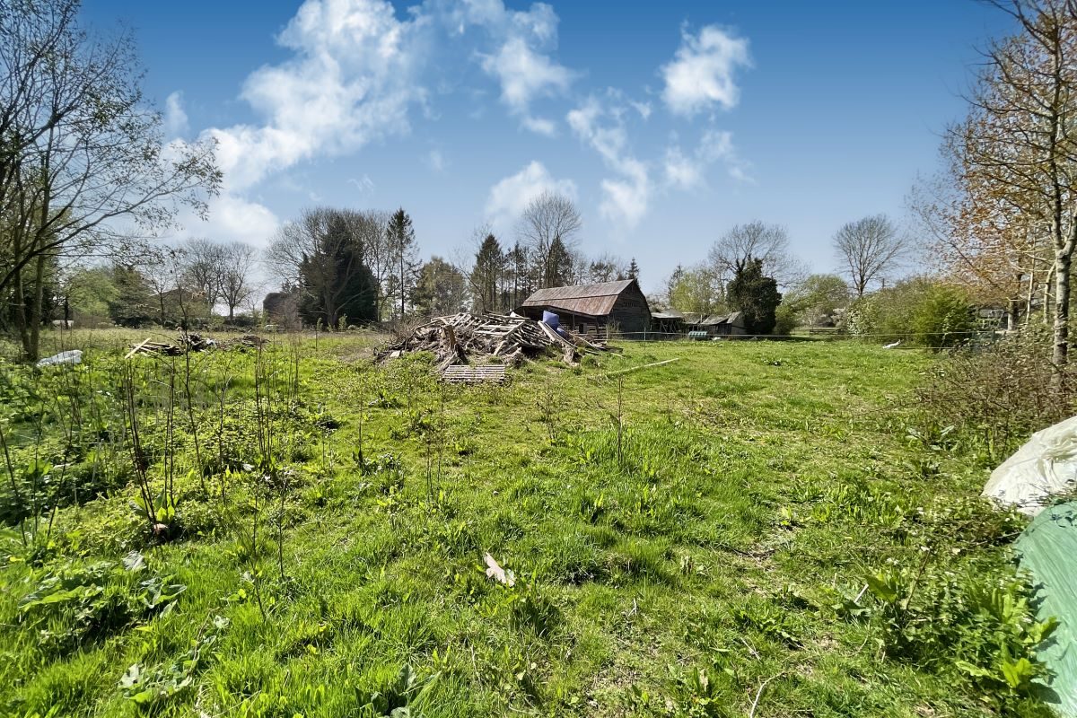 Butts Green Barn, Butts Green, Clavering, Saffron Walden, Essex, CB11 4RT lot image - 18