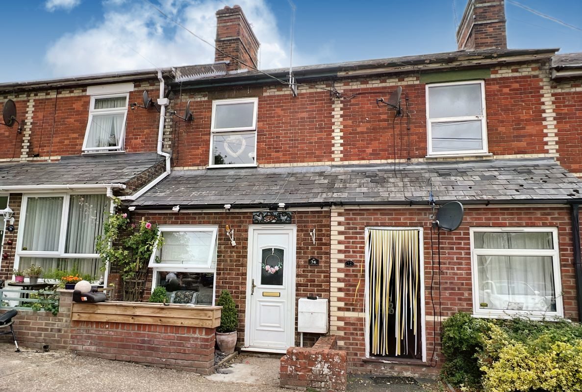 74 Primrose Hill, Haverhill, Suffolk, CB9 9LS lot image - 0