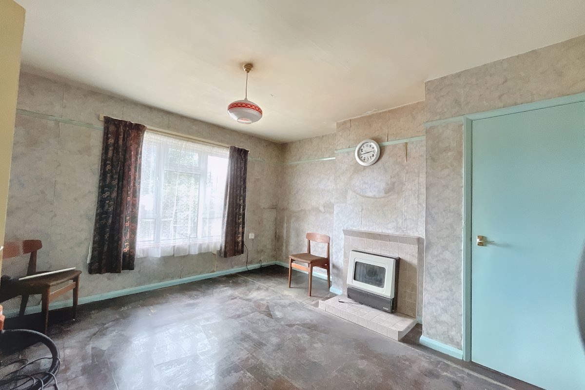 37 Highfields, Great Yeldham, Halstead, Essex, CO9 4QQ lot image - 1