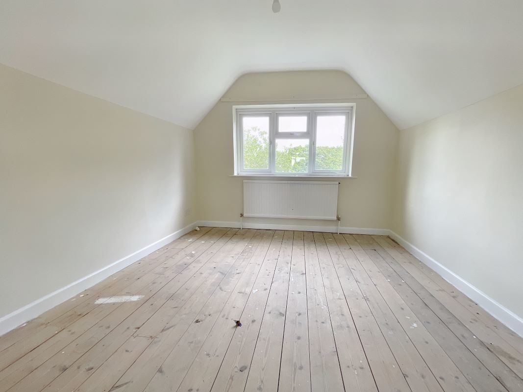 Springmead, Ladysmith Avenue, Brightlingsea, Colchester, Essex, CO7 0JD lot image - 5