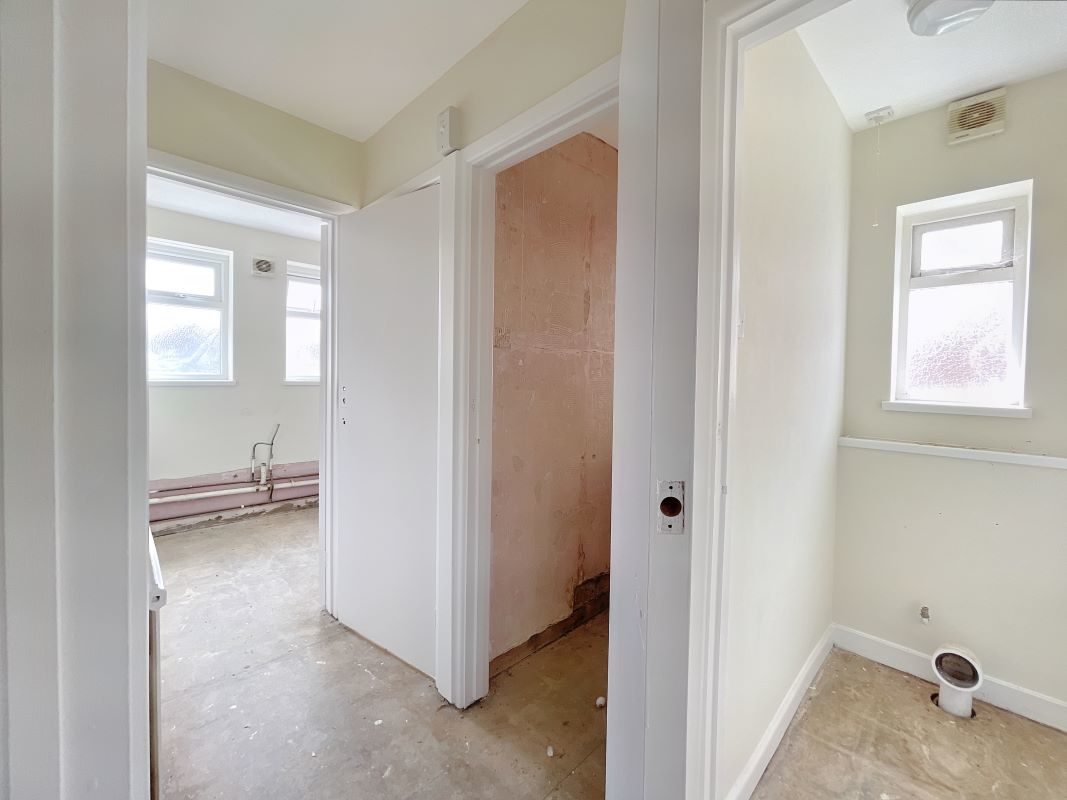 Springmead, Ladysmith Avenue, Brightlingsea, Colchester, Essex, CO7 0JD lot image - 15