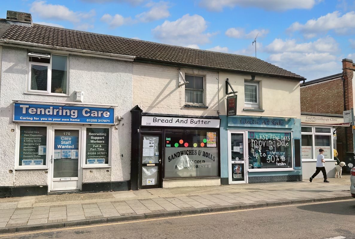 168 Old Road, Clacton-on-Sea, Essex, CO15 3AY lot image - 0