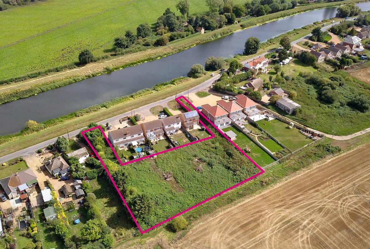 Land to the rear of Narrow Brook, Church Road, Ten Mile Bank, Norfolk, PE38 0ED lot image - 0