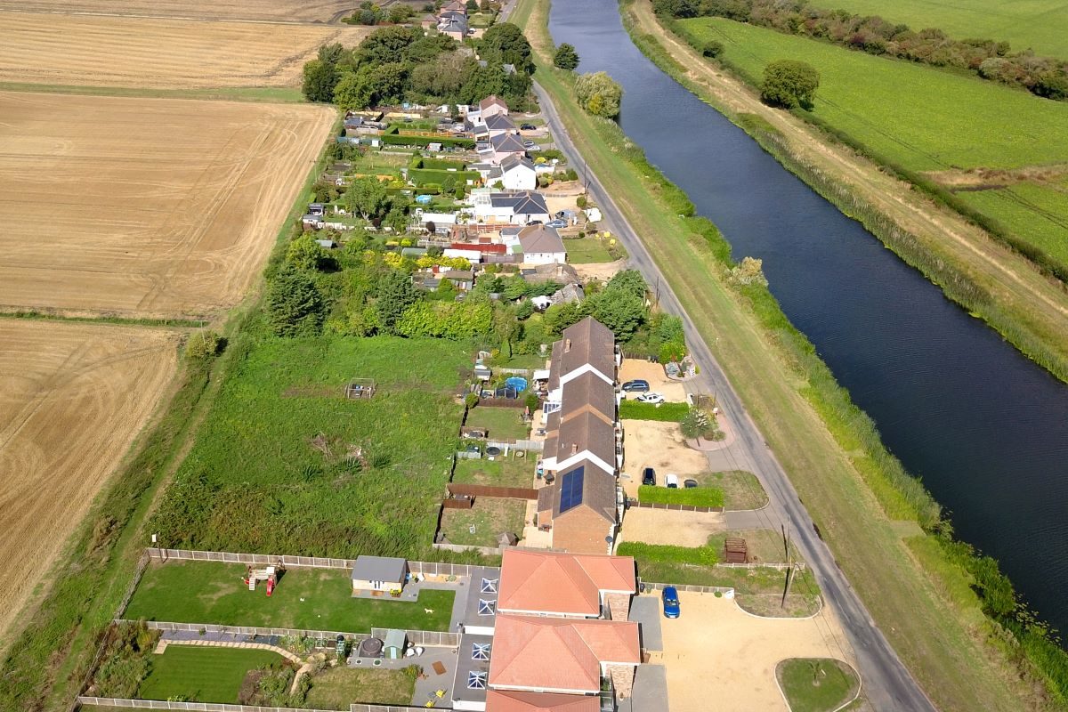Land to the rear of Narrow Brook, Church Road, Ten Mile Bank, Norfolk, PE38 0ED lot image - 1