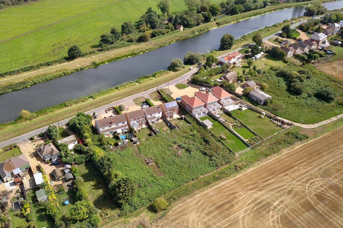 Land to the rear of Narrow Brook, Church Road, Ten Mile Bank, Norfolk