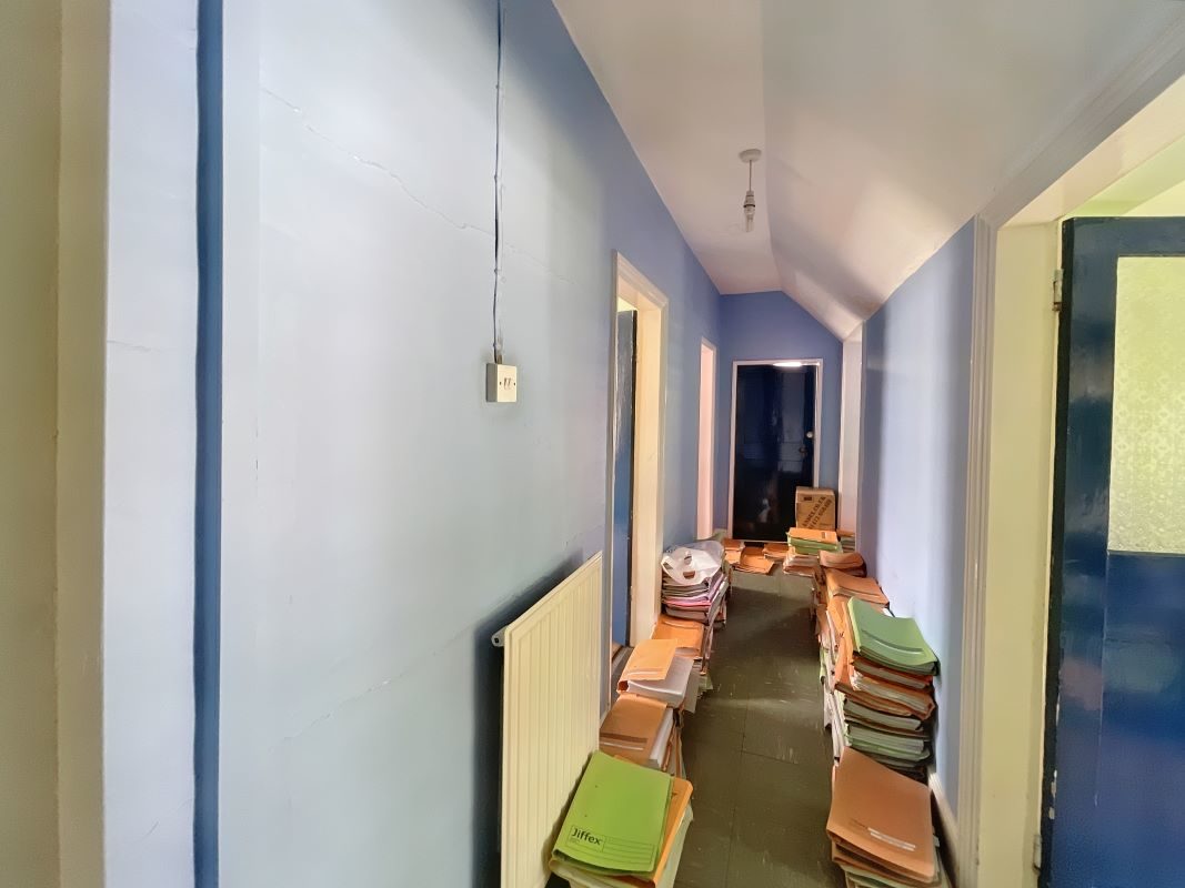 12-14 Tavern Street, Stowmarket, Suffolk, IP14 1PH lot image - 8