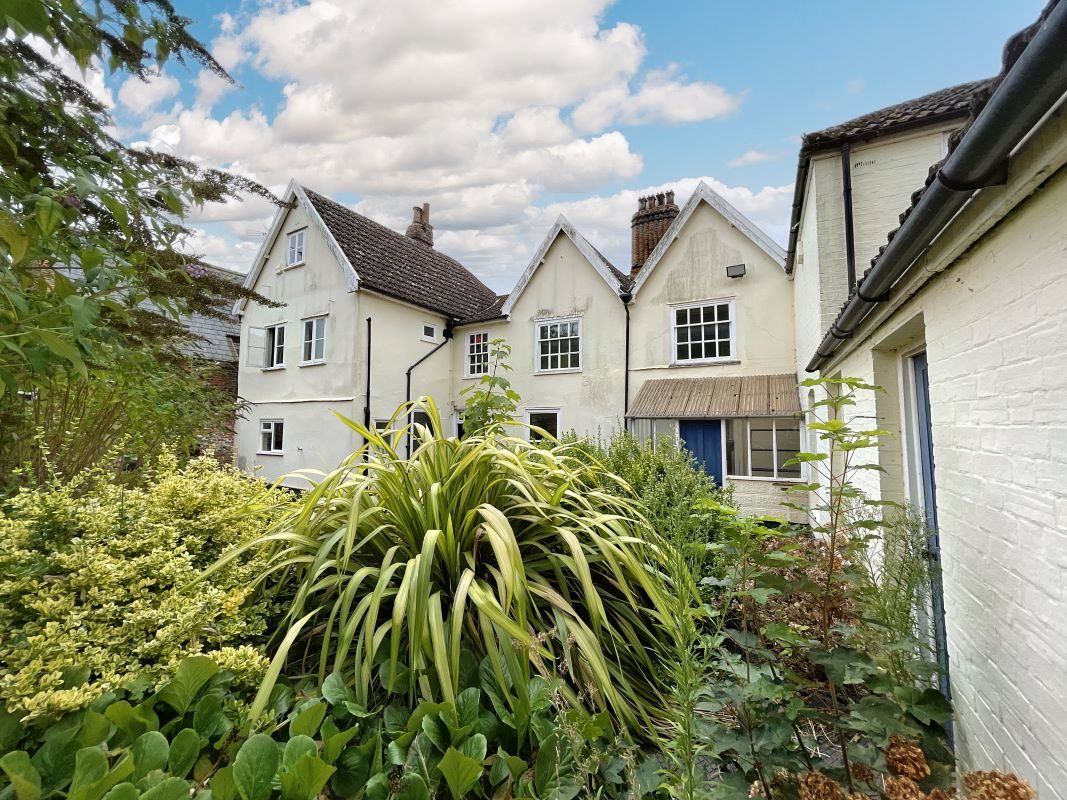 12-14 Tavern Street, Stowmarket, Suffolk, IP14 1PH lot image - 19