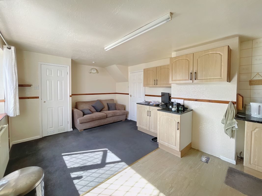 39 Church Road, Worlingworth, Woodbridge, Suffolk, IP13 7NU lot image - 3