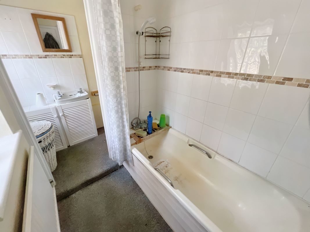 1 Water Works Cottage, Bodmin Close, Kesgrave, Ipswich, Suffolk, IP5 1AX lot image - 11