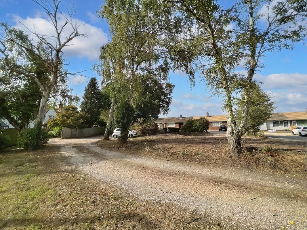 Island Site, Adjacent to Water Works Cottages Bodmin Close, Kesgrave, Ipswich, Suffolk, IP5 1AX lot image - 4