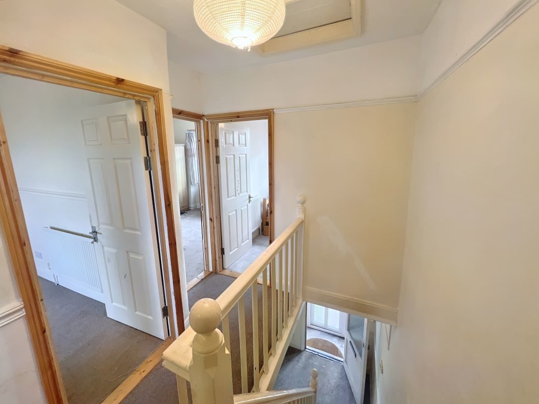 1 Copleston Road, Ipswich, Suffolk, IP4 5HB lot image - 10