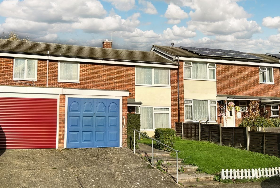 34 Yeoman Crescent, Hadleigh, Ipswich, Suffolk, IP7 5HP lot image - 0