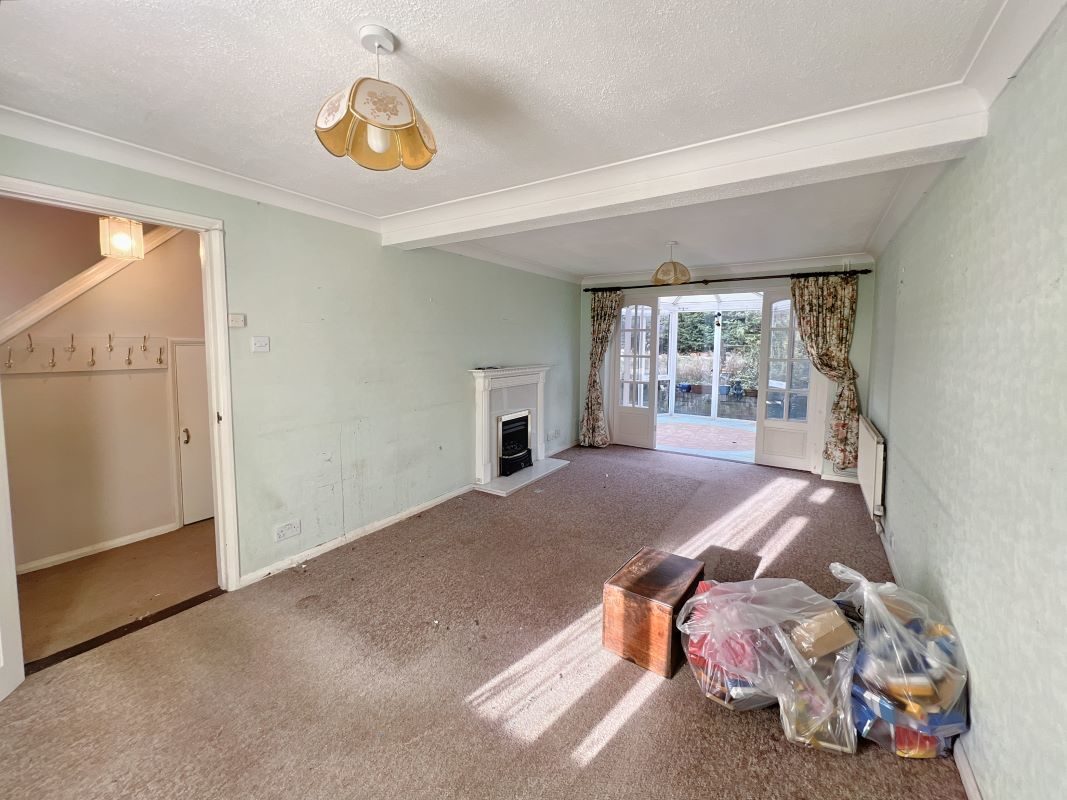 34 Yeoman Crescent, Hadleigh, Ipswich, Suffolk, IP7 5HP lot image - 3