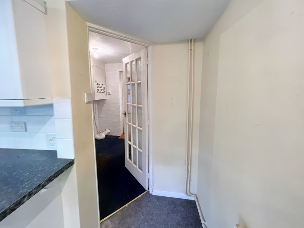 34 Yeoman Crescent, Hadleigh, Ipswich, Suffolk, IP7 5HP lot image - 7