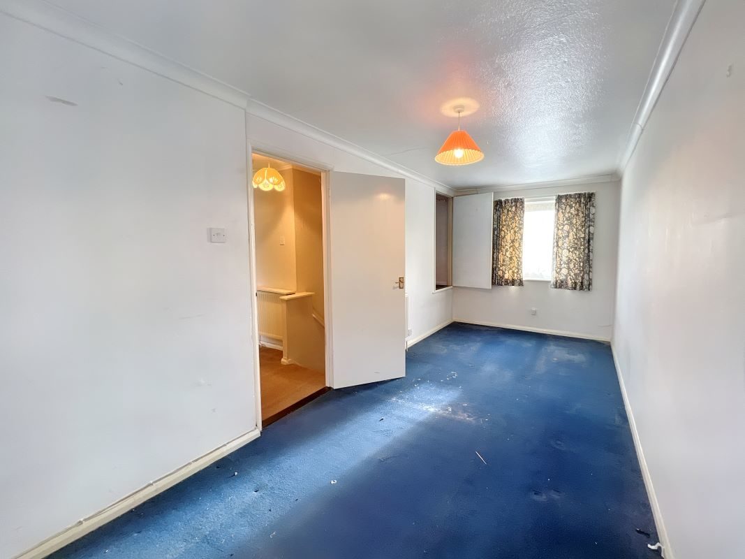 34 Yeoman Crescent, Hadleigh, Ipswich, Suffolk, IP7 5HP lot image - 12