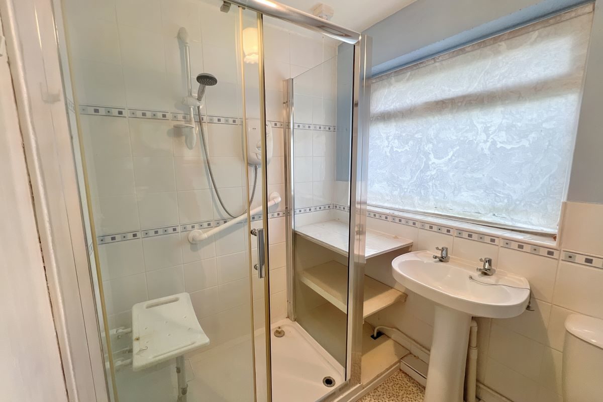 34 Yeoman Crescent, Hadleigh, Ipswich, Suffolk, IP7 5HP lot image - 15