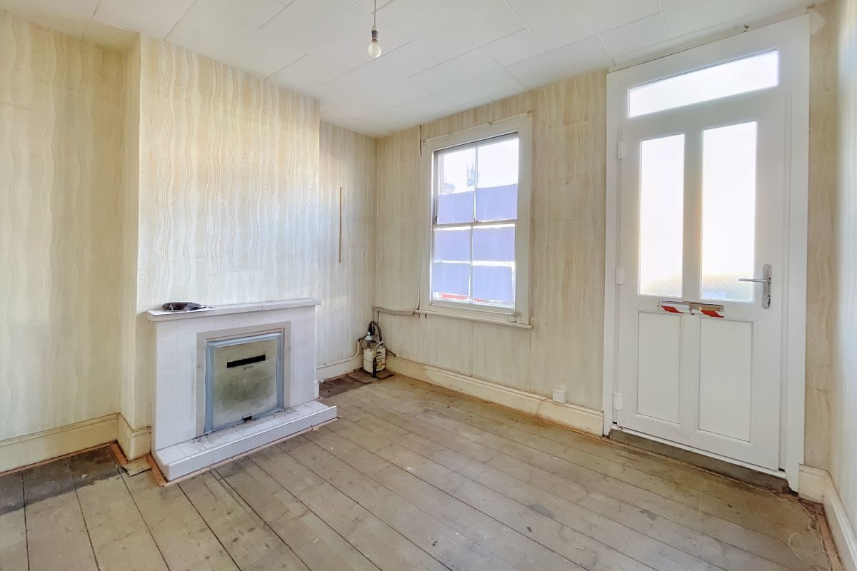 64 Surbiton Road, Ipswich, Suffolk, IP1 4AX lot image - 1