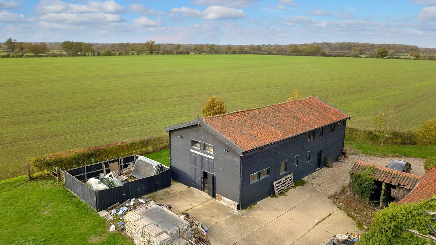 The Old Barn, Wood Farm, Helmingham Road, Otley, Ipswich, Suffolk, IP6 9NS lot image - 2