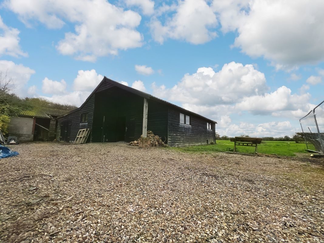 The Old Dairy, Wood Farm, Helmingham Road, Otley, Ipswich, Suffolk, IP6 9NS lot image - 3