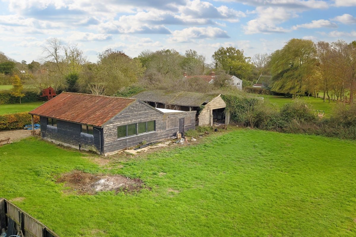 The Old Dairy, Wood Farm, Helmingham Road, Otley, Ipswich, Suffolk, IP6 9NS lot image - 15