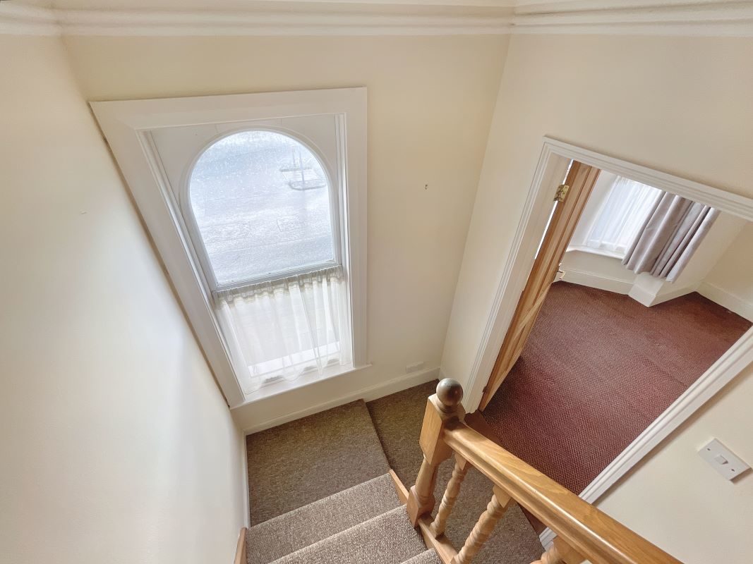 1 Foxhall Road, Ipswich, Suffolk, IP3 8JU lot image - 9