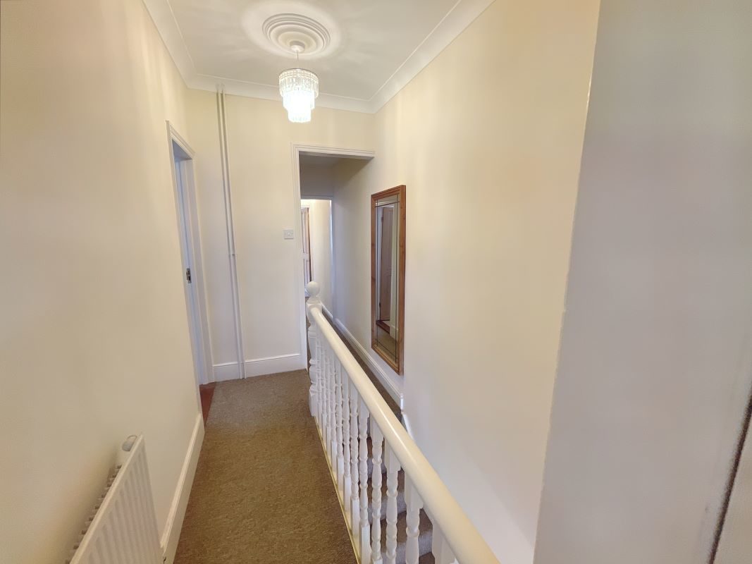 1 Foxhall Road, Ipswich, Suffolk, IP3 8JU lot image - 10