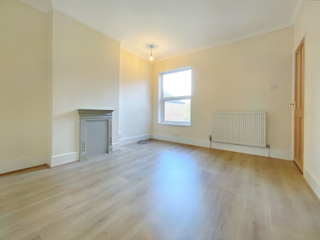 1 Foxhall Road, Ipswich, Suffolk, IP3 8JU lot image - 11