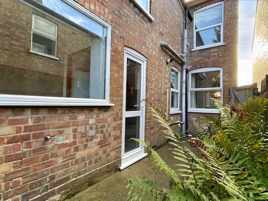 1 Foxhall Road, Ipswich, Suffolk, IP3 8JU lot image - 22