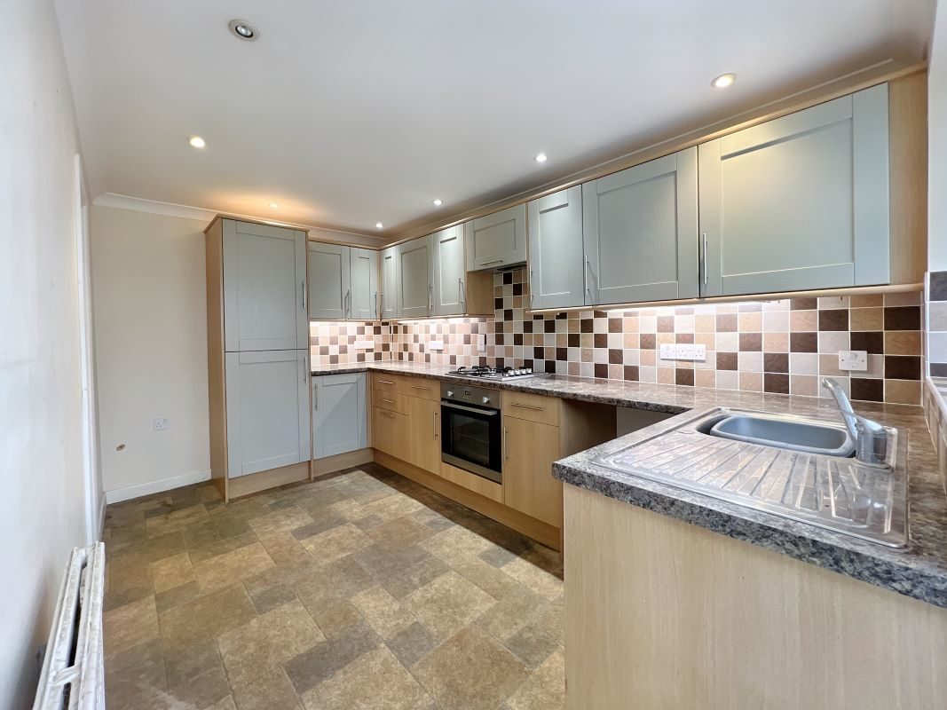 10 Brett Green, Layham, Ipswich, Suffolk, IP7 5LX lot image - 1