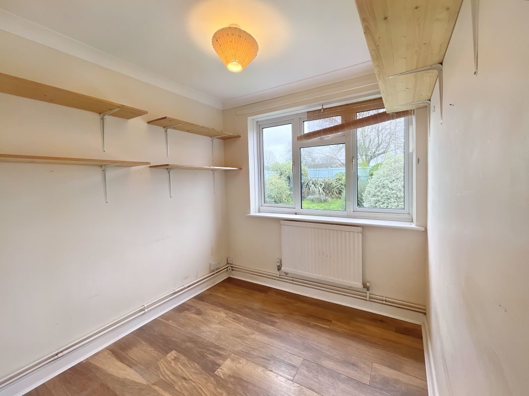 10 Brett Green, Layham, Ipswich, Suffolk, IP7 5LX lot image - 6