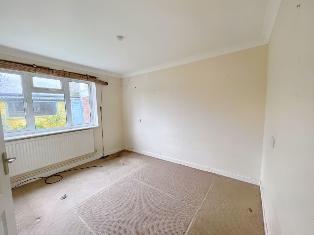 10 Brett Green, Layham, Ipswich, Suffolk, IP7 5LX lot image - 9