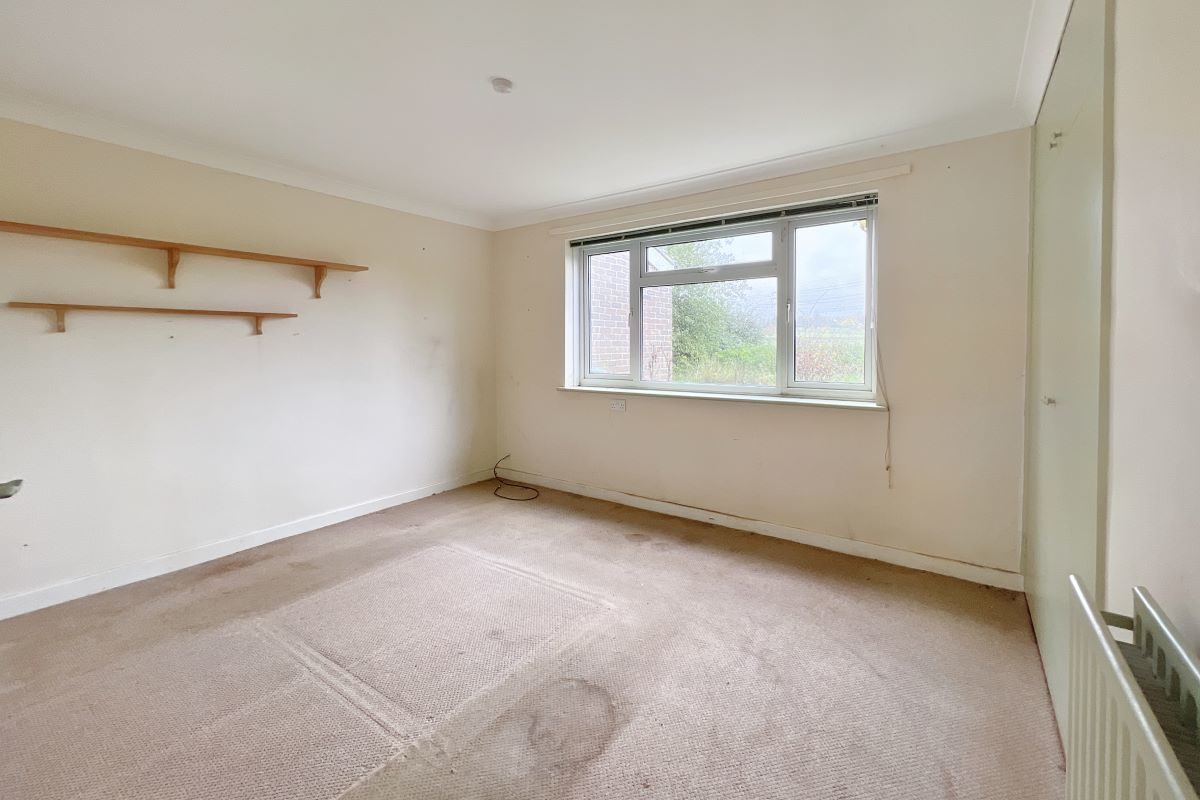 10 Brett Green, Layham, Ipswich, Suffolk, IP7 5LX lot image - 12