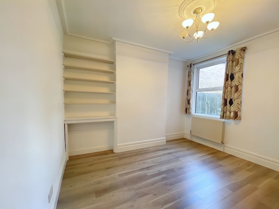 1 Foxhall Road, Ipswich, Suffolk, IP3 8JU lot image - 17