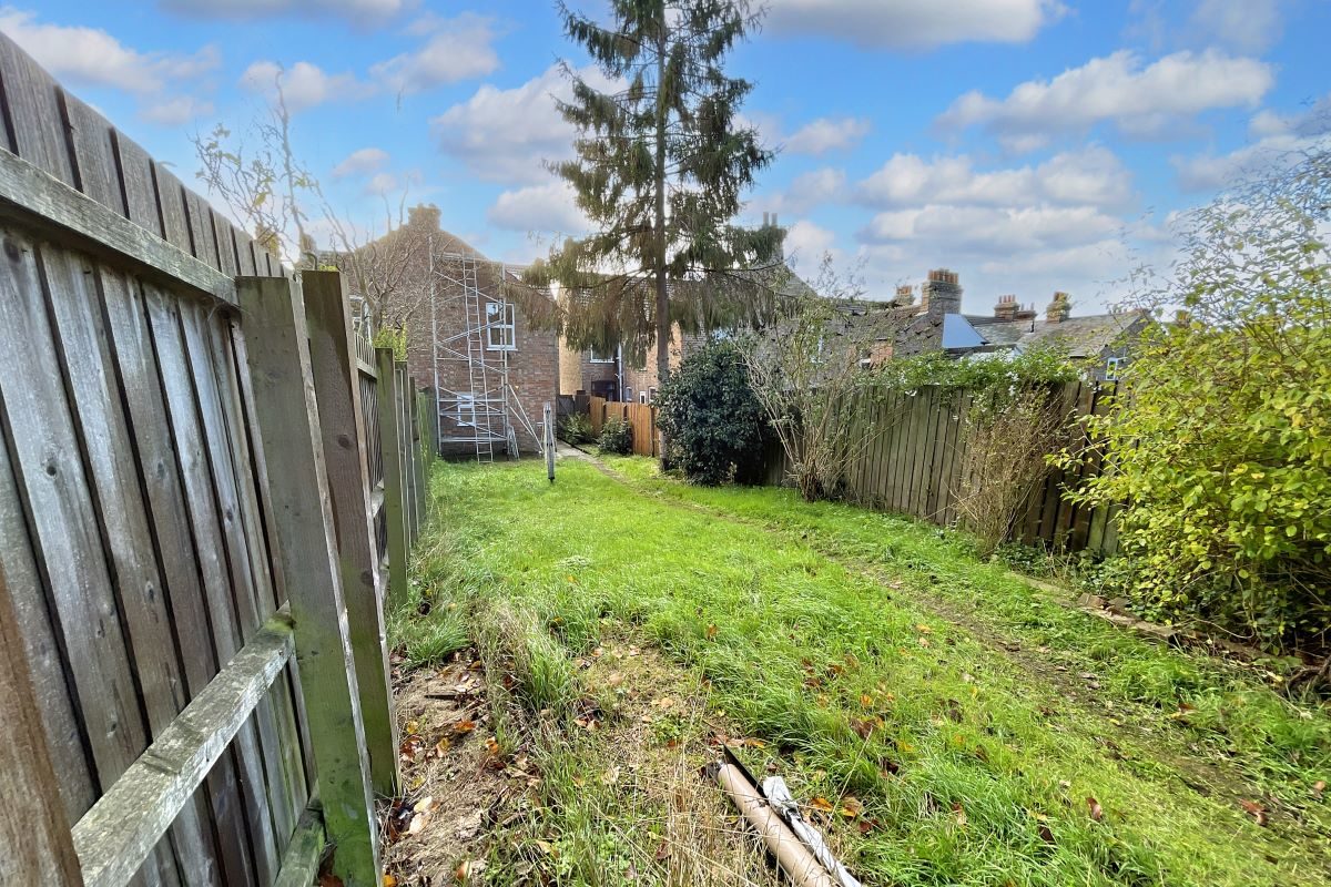 1 Foxhall Road, Ipswich, Suffolk, IP3 8JU lot image - 25