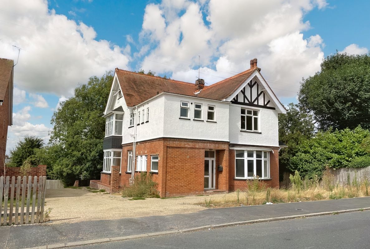 Springmead, Ladysmith Avenue, Brightlingsea, Colchester, Essex, CO7 0JD lot image - 0