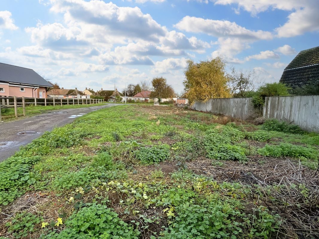 Land adjacent to 295 High Road, Trimley St. Martin, Felixstowe, Suffolk, IP11 0RJ lot image - 5