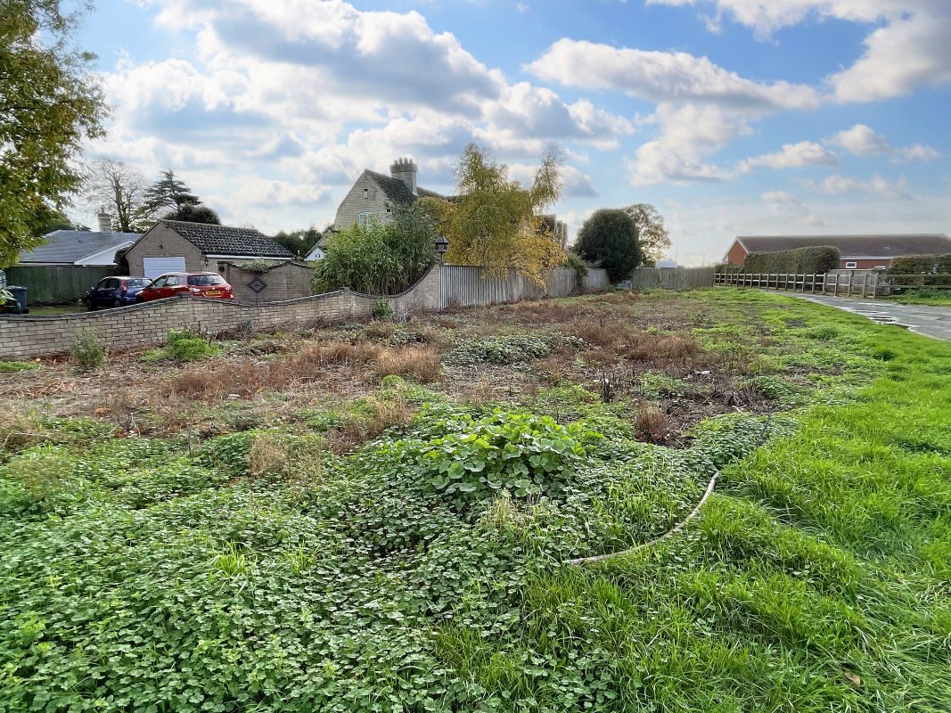 Land adjacent to 295 High Road, Trimley St. Martin, Felixstowe, Suffolk, IP11 0RJ lot image - 6