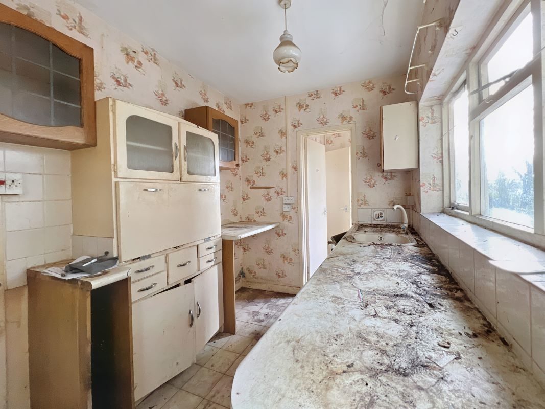 89 Carrow Road, Norwich, Norfolk, NR1 1HP lot image - 3