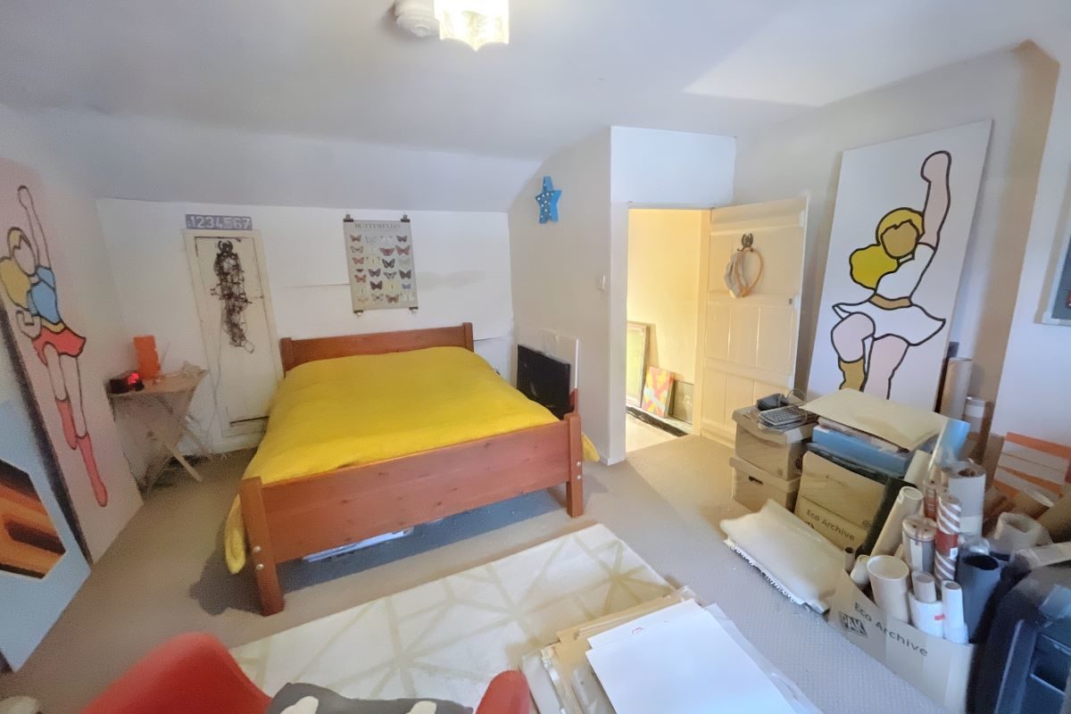 6a, 6b, 8a & 8b Station Road West, Stowmarket, Suffolk, IP14 1ES lot image - 1