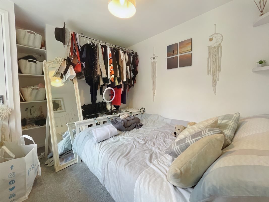 6a, 6b, 8a & 8b Station Road West, Stowmarket, Suffolk, IP14 1ES lot image - 7