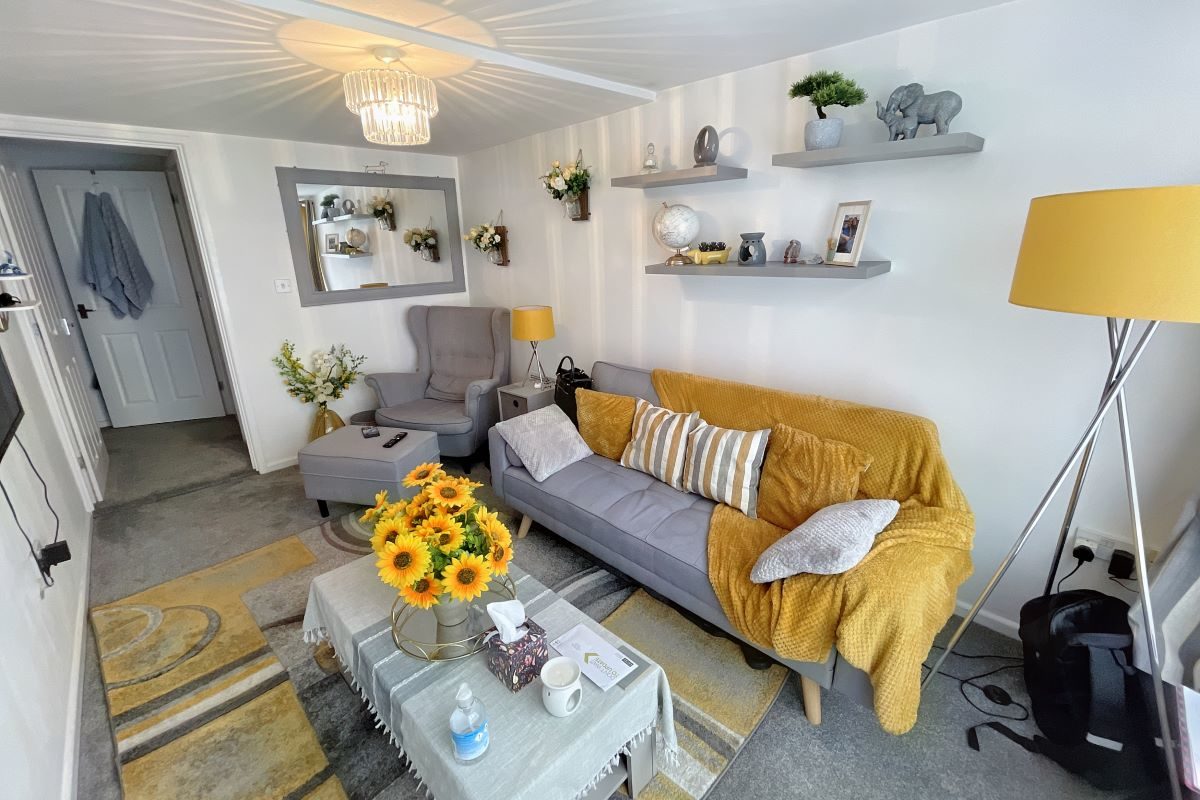 6a, 6b, 8a & 8b Station Road West, Stowmarket, Suffolk, IP14 1ES lot image - 12