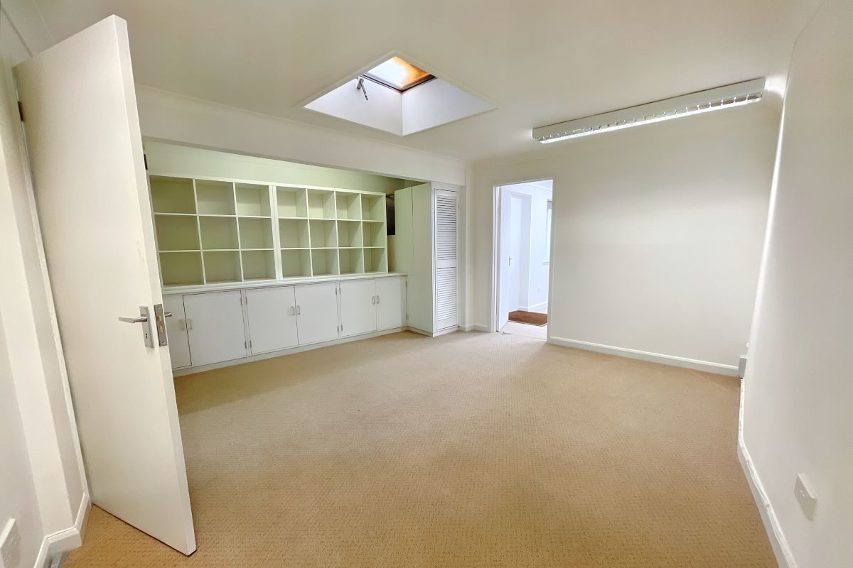 77b High Street, Wickham Market, Woodbridge, Suffolk, IP13 0RA lot image - 1