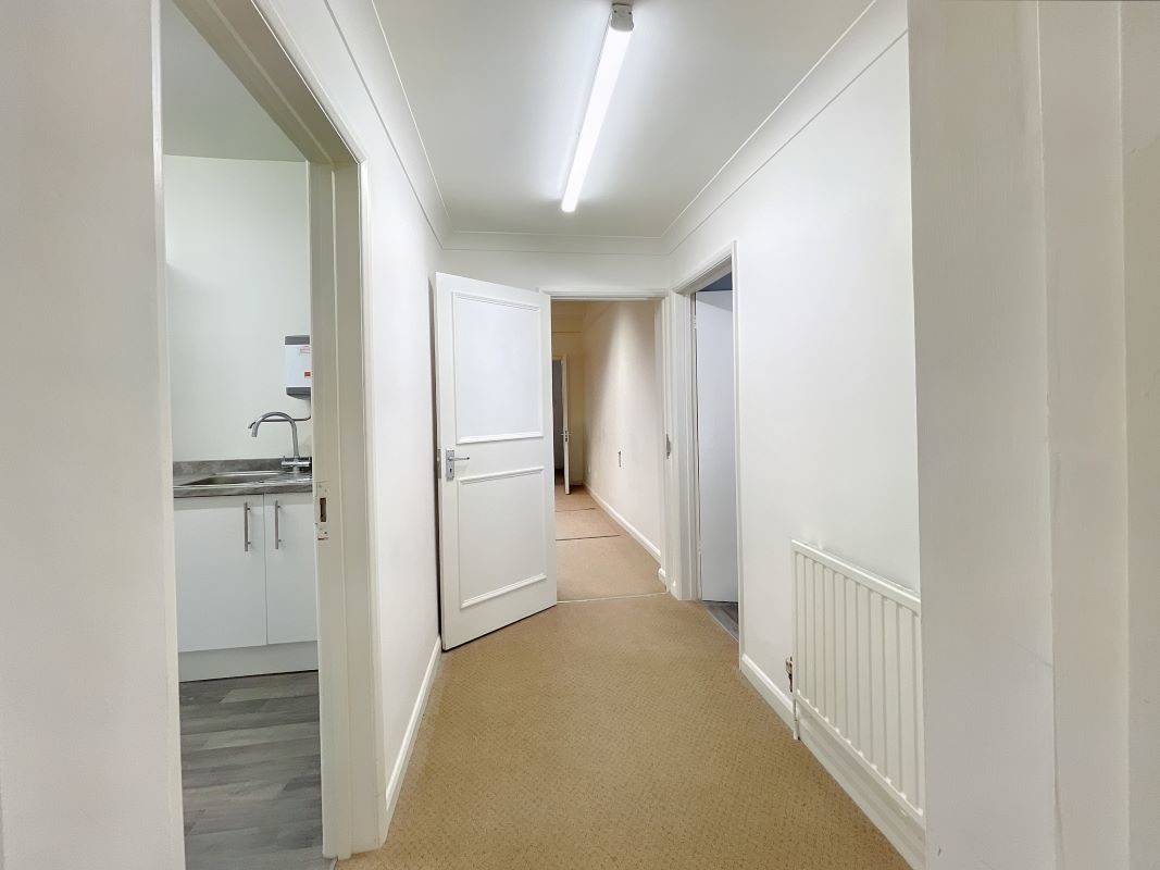 77b High Street, Wickham Market, Woodbridge, Suffolk, IP13 0RA lot image - 5