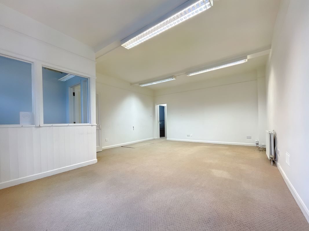 77b High Street, Wickham Market, Woodbridge, Suffolk, IP13 0RA lot image - 9