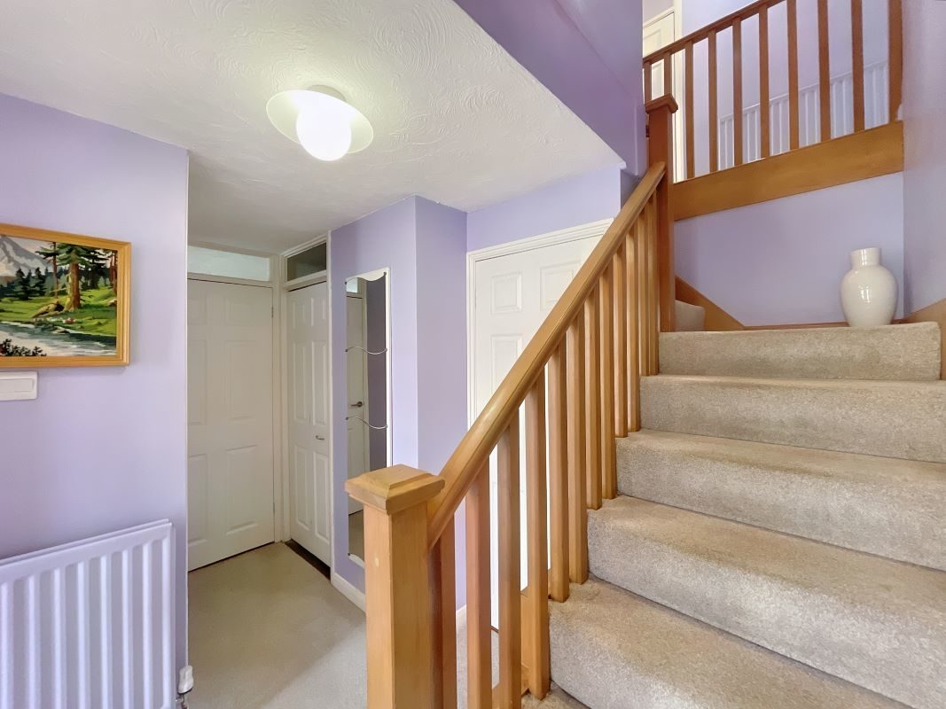 18 Badgers Bank, Ipswich, Suffolk, IP2 9EN lot image - 13