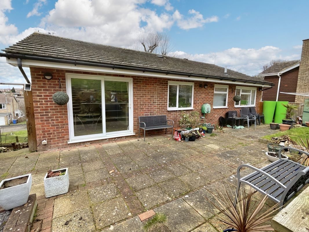 18 Badgers Bank, Ipswich, Suffolk, IP2 9EN lot image - 28