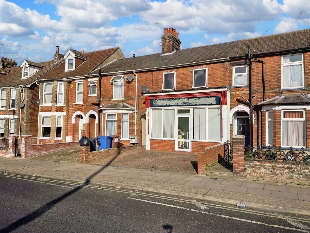 59 Felixstowe Road, Ipswich, Suffolk, IP3 8DY lot image - 19