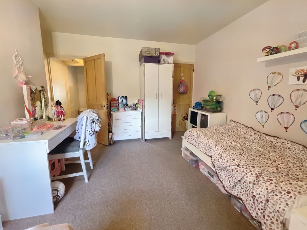 46 Parade Road, Ipswich, Suffolk, IP4 4BH lot image - 10