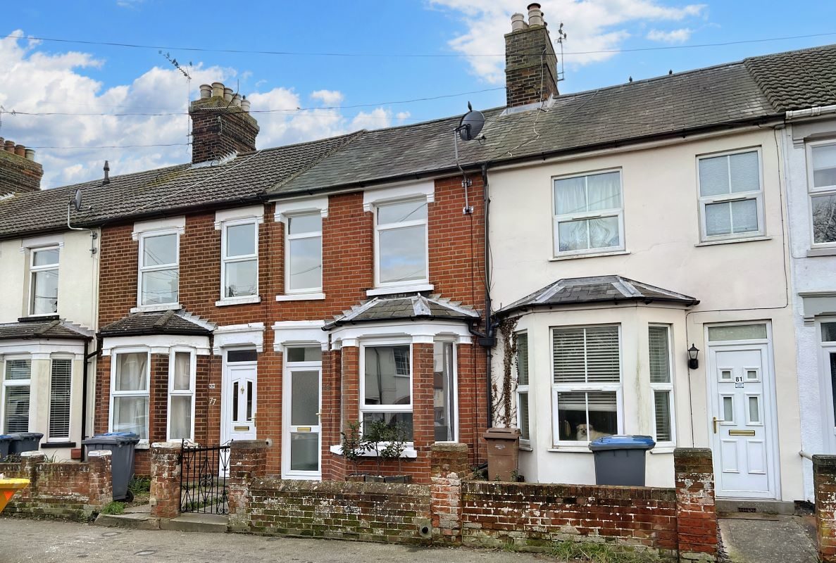 79 Maidstone Road, Felixstowe, Suffolk, IP11 9EE lot image - 0